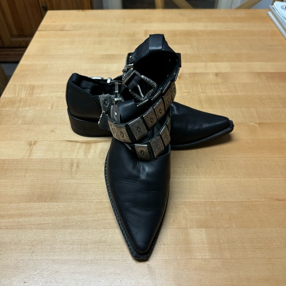 Jeffrey Campbell Shoes - Jeffrey Campbell Black Leather Western Boots with Accents Size 9
